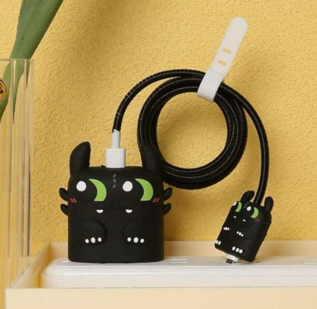 KASE KLOSED X IVORY GROVE|”Toothless” charger kase for type c to iPhone adapter